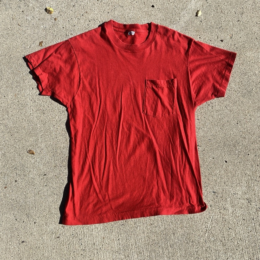 Vintage 80s 90s Fruit of the Loom Pocket Tee Shirt Large Single Stitch Red Blank